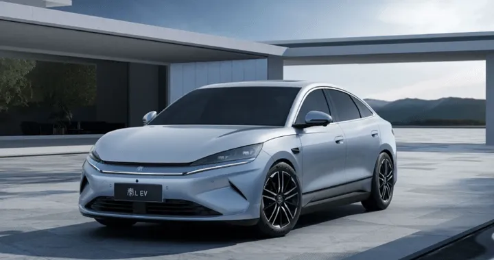 BYD Qin L EV, pronta al debutto la nuova elettrica con guida assistita God's Eye