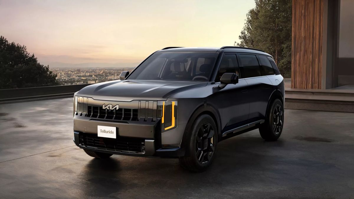 Nuova KIA Telluride 2026, la seconda generazione del maxi SUV cambia il look