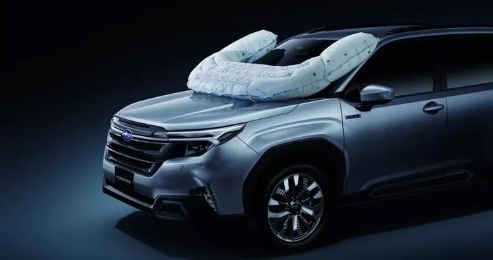 Subaru Forester, più sicurezza per i ciclisti grazie a questo airbag