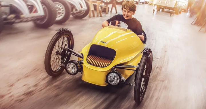 Morgan EV3 Junior: la prima elettrica di Morgan in scala ridotta