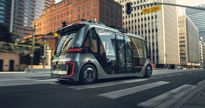 ZF porta al CES 2023 la sua navetta elettrica a guida autonoma