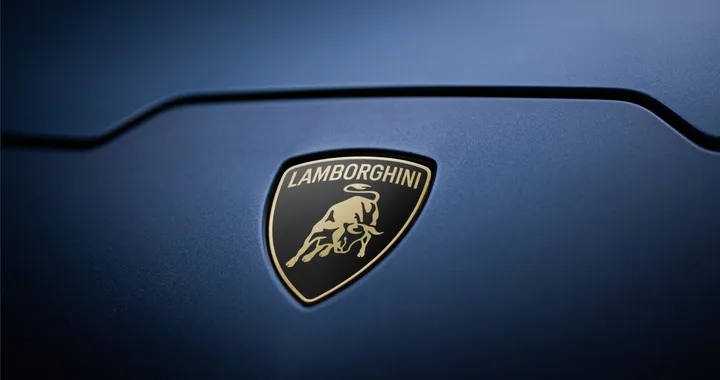 Lamborghini: una GT 2+2 elettrica entro il 2030, ma niente SUV oltre la Urus
