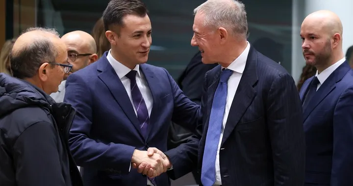 Urso, sull'auto l'UE deve agire subito. Ampia convergenza sulla proposta italiana