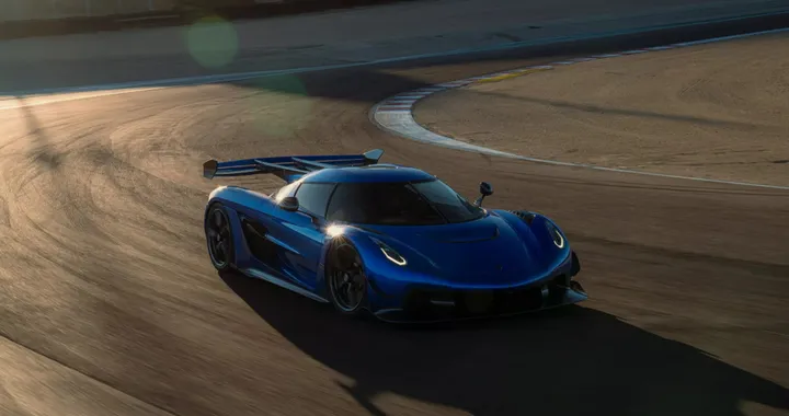 Koenigsegg Jesko Attack: nuovo record sul circuito di Laguna Seca