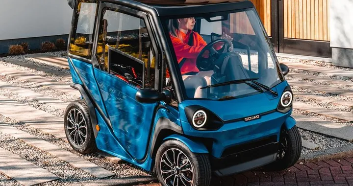 Squad Mobility presenta Solar City Car, microcar elettrica che si ricarica con il Sole