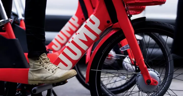 Uber acquista JUMP: il bike sharing si espande