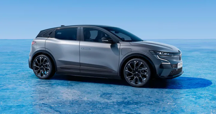 Renault Megane elettrica: guida one pedal e ricarica bidirezionale. Novità e prezzi