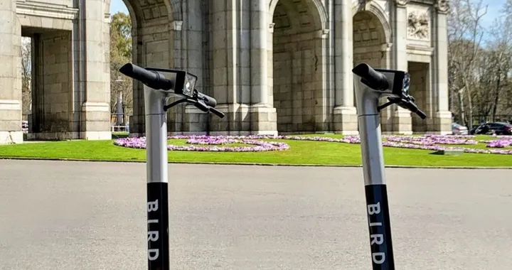 Monopattini elettrici, Bird introduce nuove funzionalità per la sicurezza