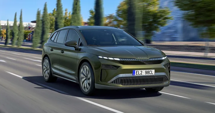 Skoda Enyaq, ufficiale il restyling: ecco come cambia. Nuovo look e più efficienza