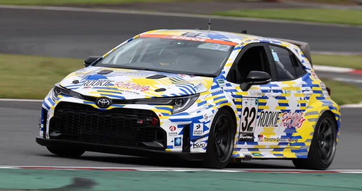 Toyota sviluppa un motore con un sistema di filtri che &quot;catturano&quot; la CO2