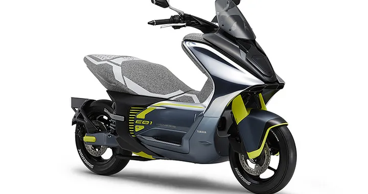 Yamaha E01, lo scooter elettrico si avvicina al debutto