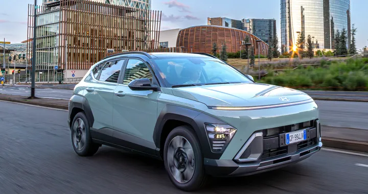 Hyundai, 2023 positivo in Italia grazie alle ibride