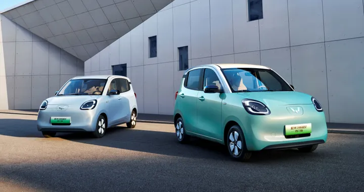 Wuling Hongguang MINI EV, la piccola elettrica economica adesso anche a 5 porte