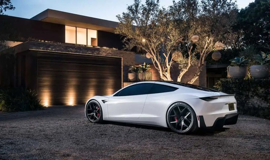 Anteprima: Tesla Roadster: dopo nove anni, c’è la data ufficiale del debutto