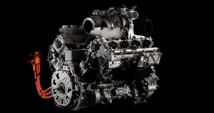 Lamborghini, per l'erede della Huracan un V8 biturbo da 10.000 giri al minuto