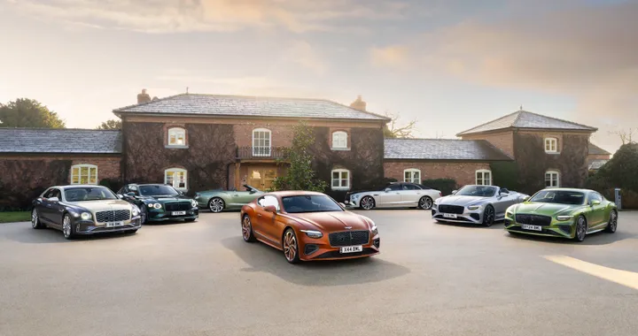 Bentley vuole andare a zero emissioni ma il primo BEV arriverà solo nel 2027