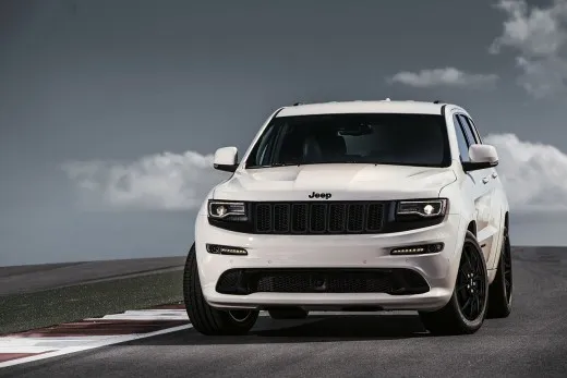 Jeep Grand Cherokee: leggero facelift per il MY17