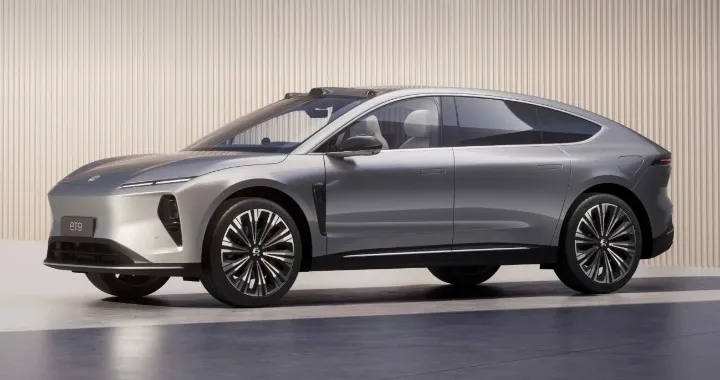 NIO ET9, tanta tecnologia e raffinatezza per l'ammiraglia elettrica. Debutto in Cina