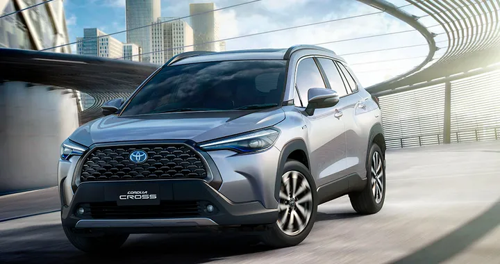 Toyota, teaser di un nuovo SUV per l'America: potrebbe essere la Corolla Cross