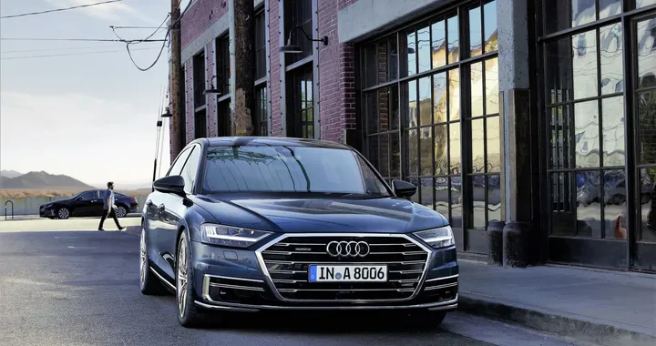 Audi A8: la tecnologia OSRAM nascosta nei fari a LED