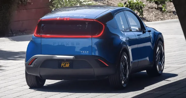 Fisker Pear a nudo: tante immagini e dettagli sul crossover futuristico