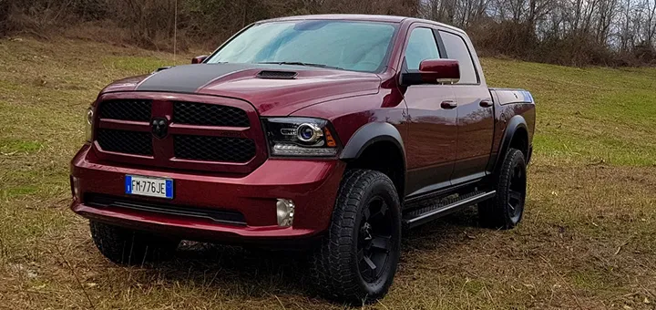 Militem RAM 1500 RX: la prova del pickup con V8 a GPL