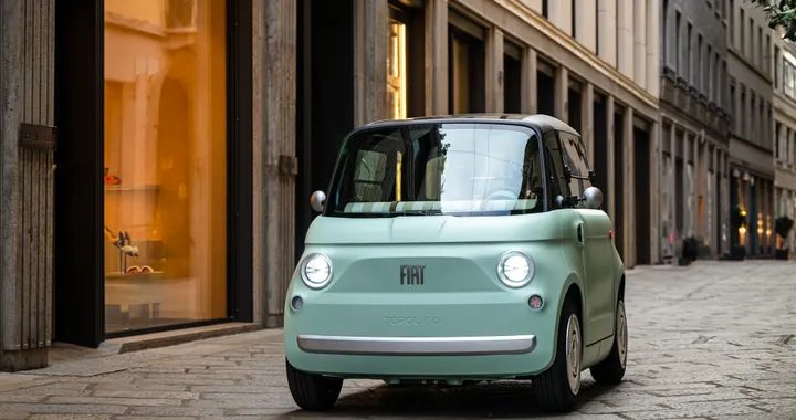 FIAT Topolino piace molto in Italia: a maggio 2025 c'è lo sconto