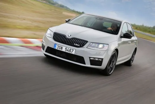 Skoda Octavia Wagon RS 4x4: station a trazione integrale