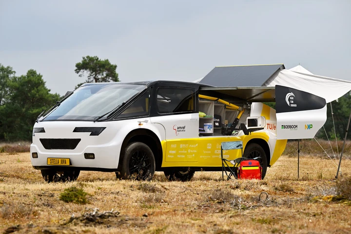 Ecco la prima ambulanza a energia solare per il soccorso in aree remote