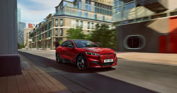 Ford Mustang Mach-E: al volante (virtuale) dell'elettrica, la ricarica e FordPass Connect