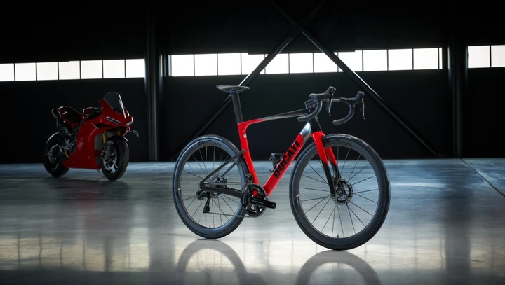 Ducati fa sul serio tra i pedali: 4 nuove bici, corsa, gravel ed e-MTB