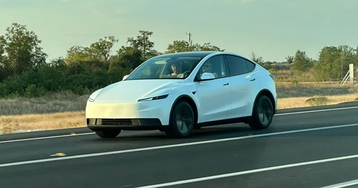 Questa è davvero la nuova Tesla Model Y "economica"?
