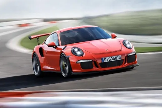 PORSCHE: finalmente la 911 GT3 RS