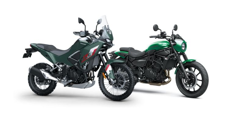 Kawasaki mostra le nuove colorazioni e caratteristiche delle sue moto rétro e cruiser per il 2027
