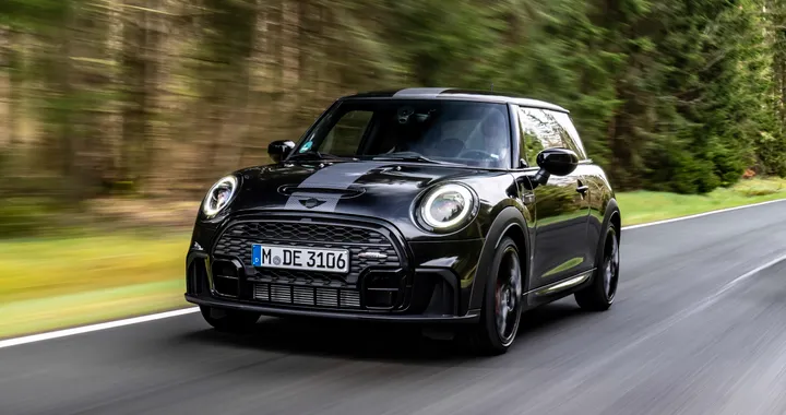 MINI John Cooper Works, ecco l'edizione limitata 1to6 con cambio manuale