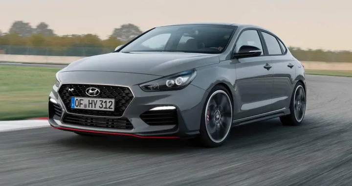 Hyundai i30 Fastback N, la coupè 5 porte diventa sportiva