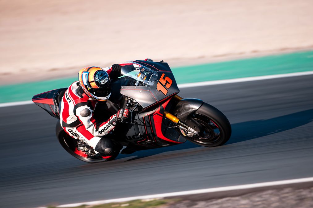 La Ducati per la MotoE torna in pista a Vallelunga con Alex De Angelis ...