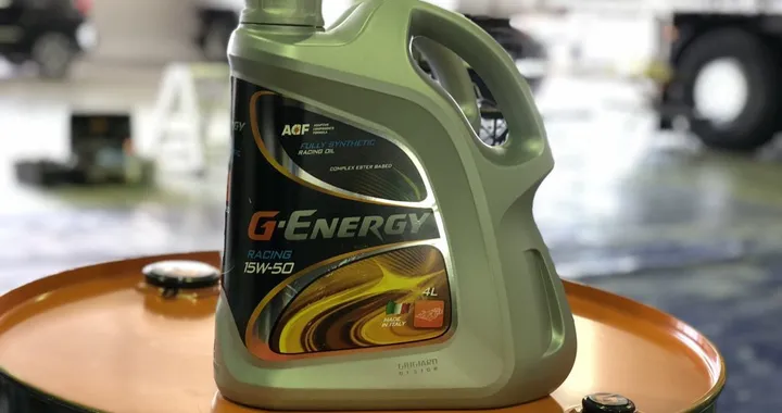 Alla scoperta del laboratorio mobile di Gazpromneft-Lubricants all'Italian Baja
