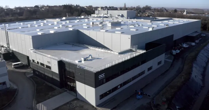 ACC sceglie la tecnologia di Comau per la fabbrica di batterie in Francia