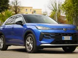 Volkswagen T-Roc 2026: cresce e matura, ma resta al top - Video