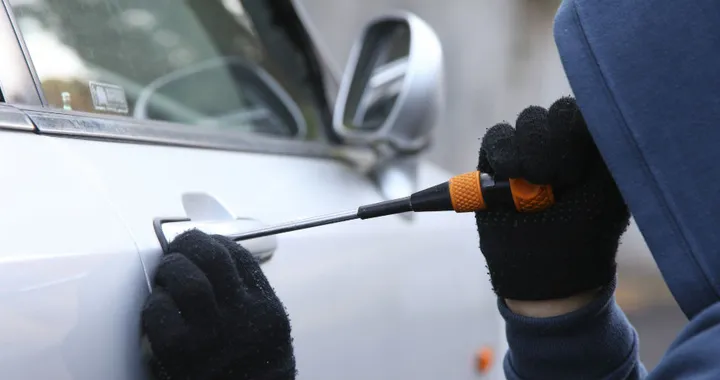 Furti auto in Italia: nel 2017 in calo del 6%, ma è record a Roma