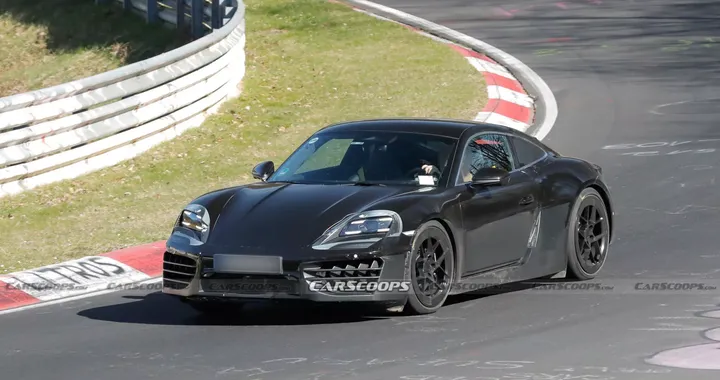 Porsche Cayman si prepara alla rivoluzione. Al Nürburgring la sportiva elettrica
