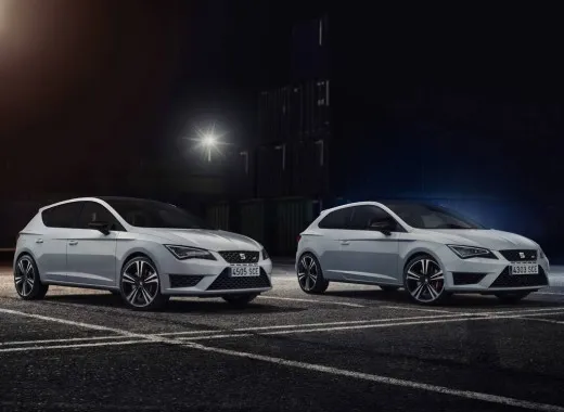 Seat Leon Cupra: prime foto della compatta da 280 CV