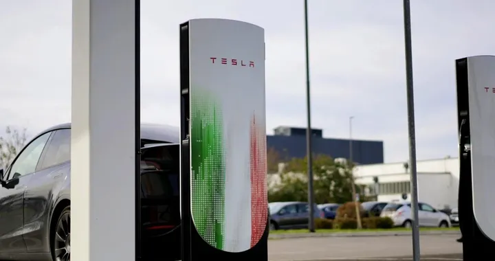 Tesla, in Italia ci sono più di 1.000 Supercharger