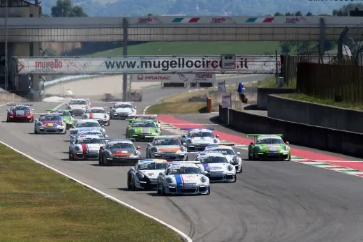 PORSCHE: torna la Carrera Cup Night