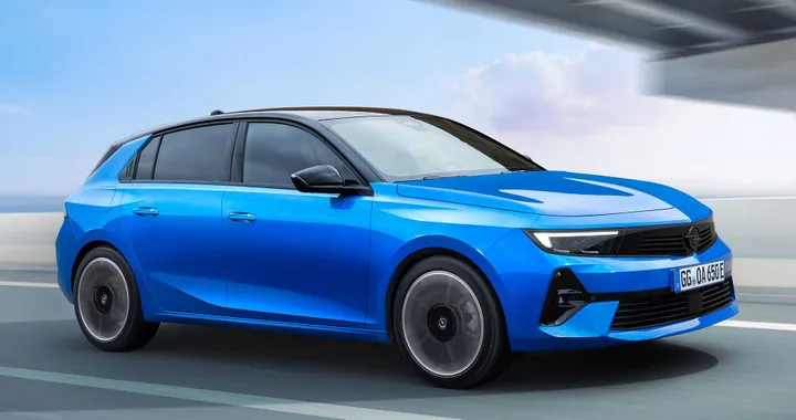 Opel Astra elettrica, ecco i prezzi con l'arrivo del nuovo Ecobonus 2024