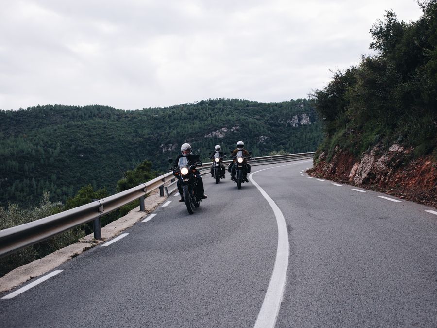 Questo è un dispositivo imperdibile per comunicare in sicurezza con gli altri motociclisti