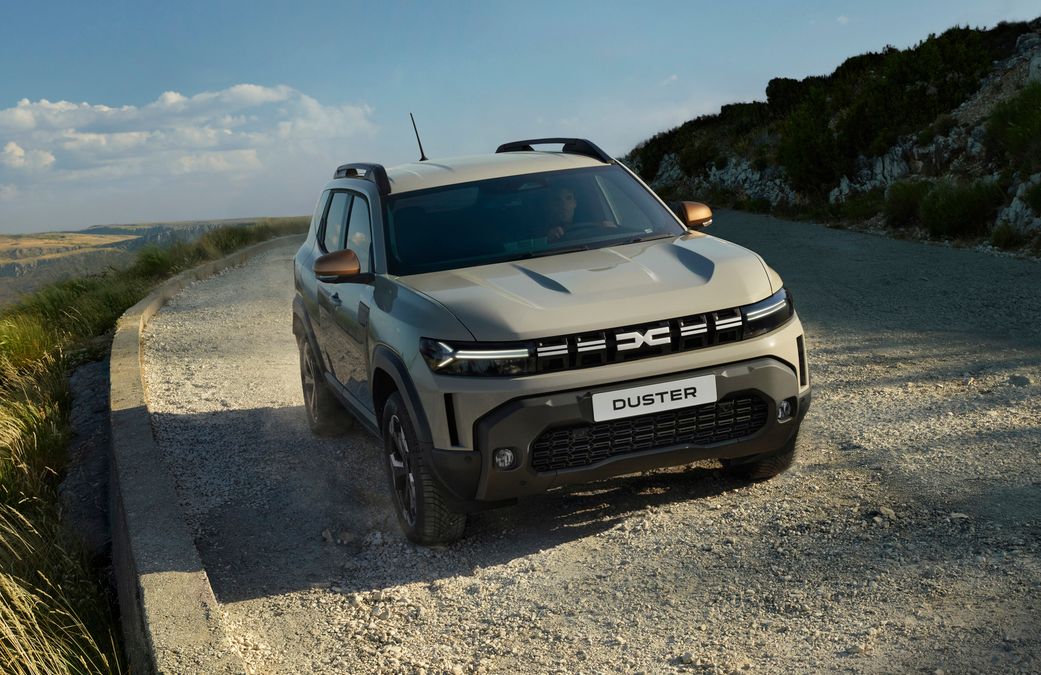 Novità Dacia Duster, arrivano nuovi motori: ecco cosa cambia