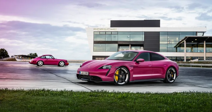Porsche Taycan MY2022: più autonomia, più connettività e più colori