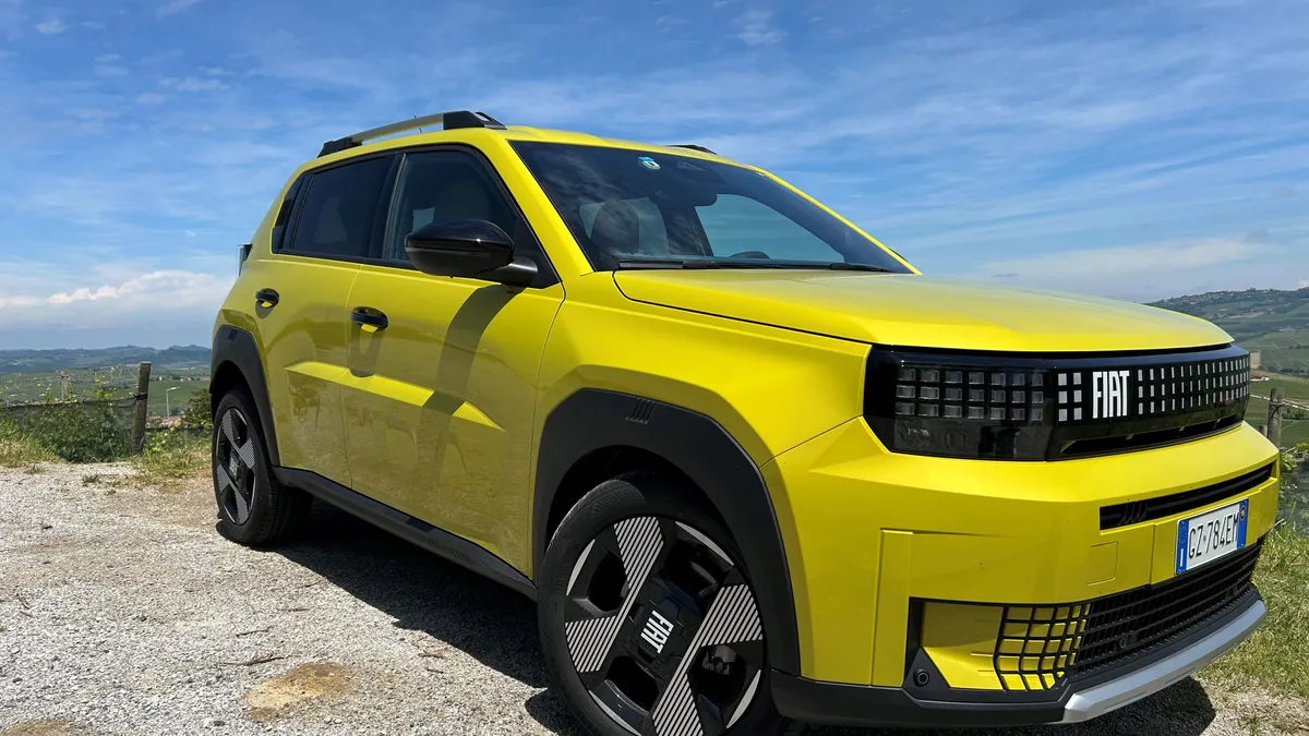Fiat Grande Panda Hybrid: la prova della motorizzazione più attesa | Video